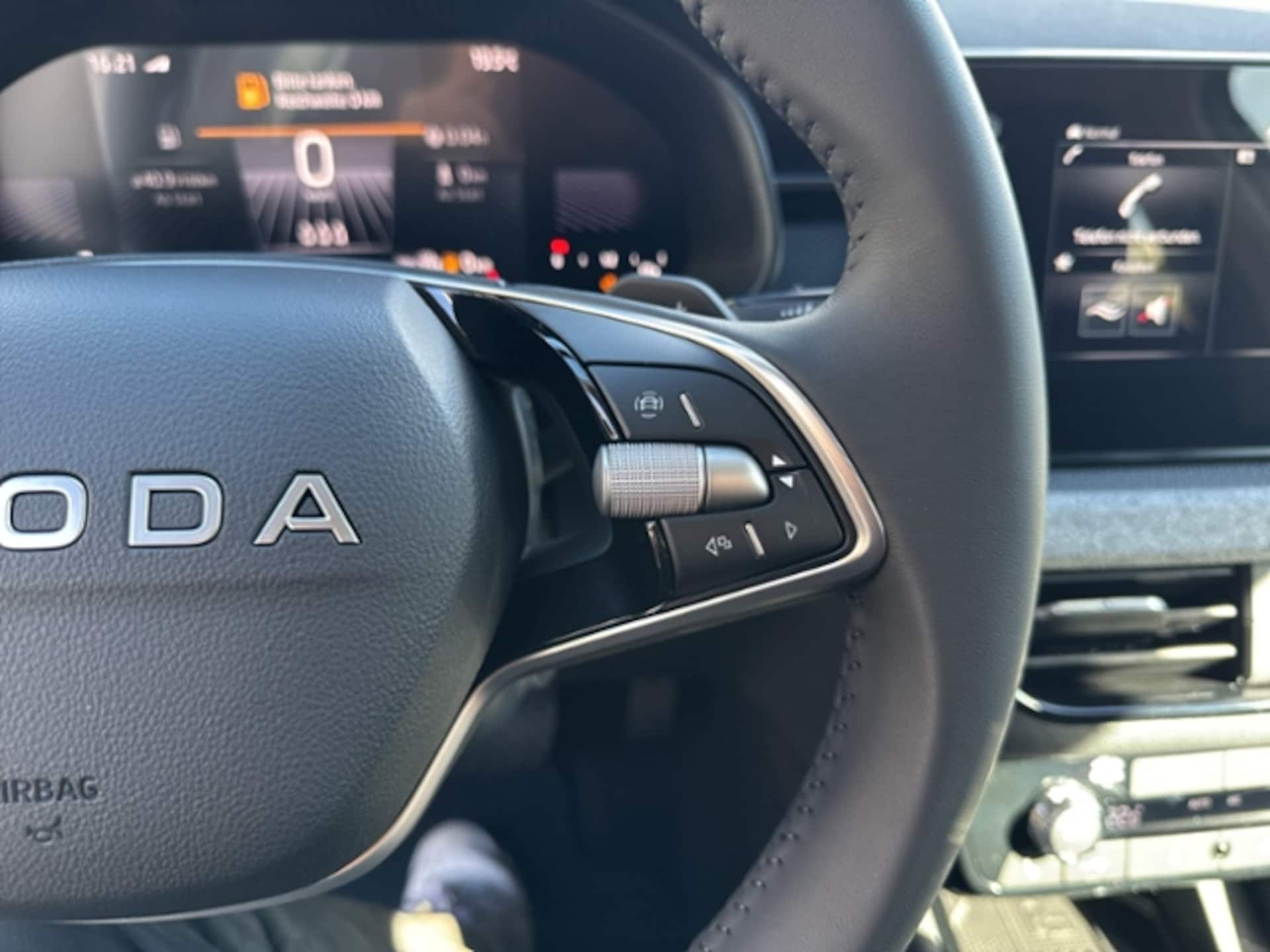 Skoda Scala Tour