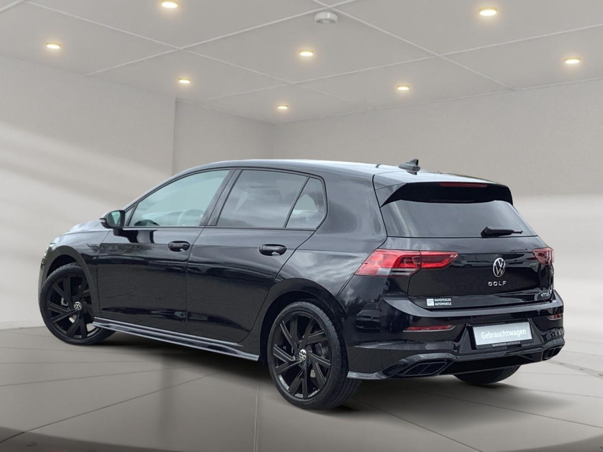 Volkswagen Golf R-Line