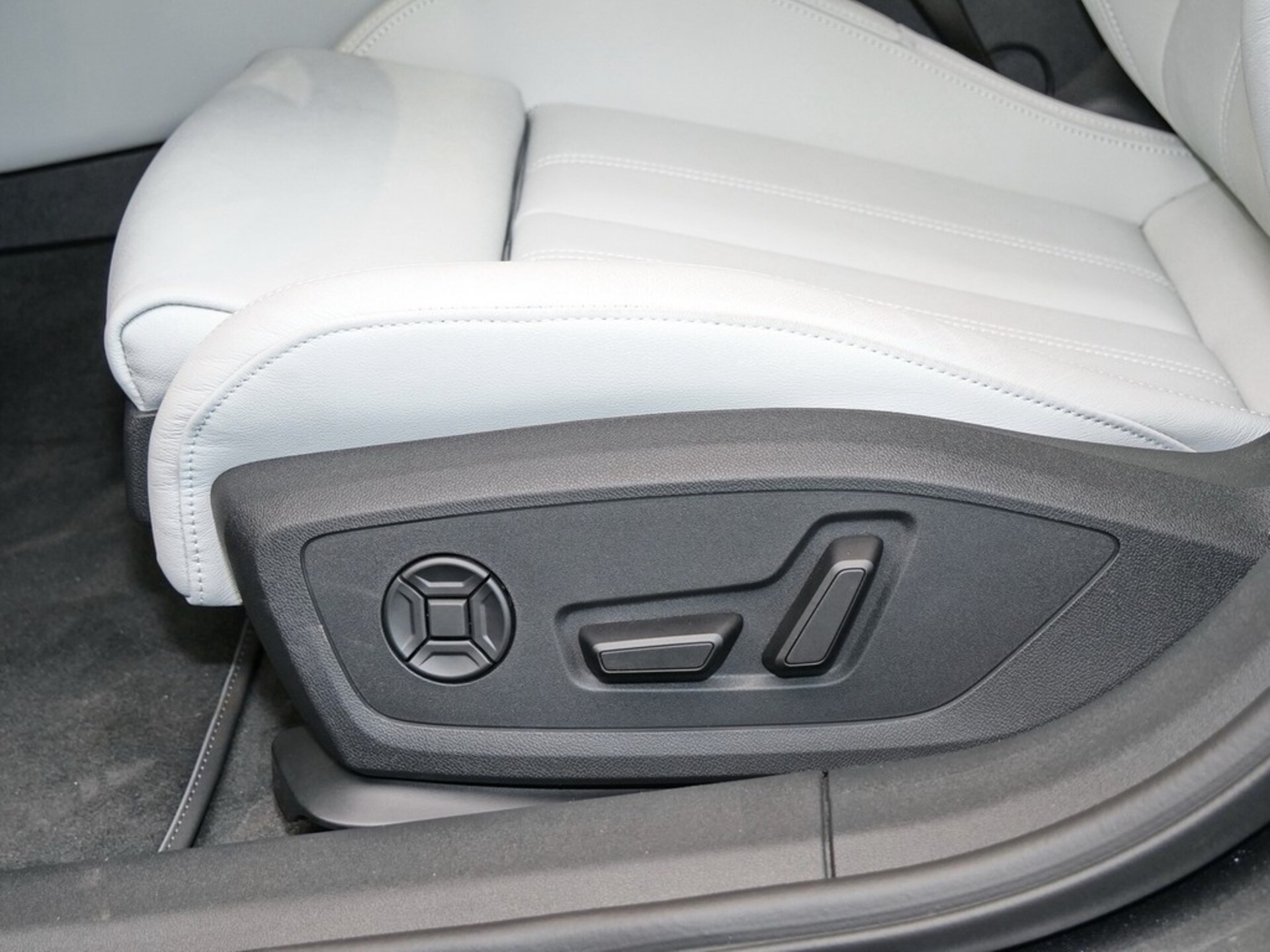 Audi A6 Limousine e-hybrid