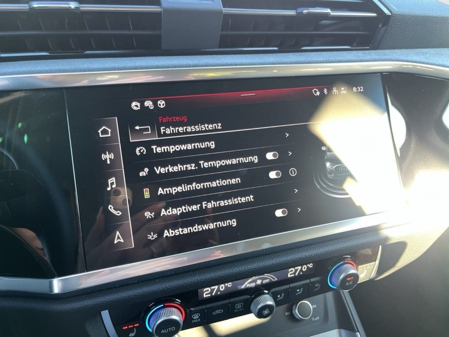 Bild über Audi Q3 advanced 35 TFSI S tronic - für weitere Informationen kontaktieren Sie den Audi Partner
