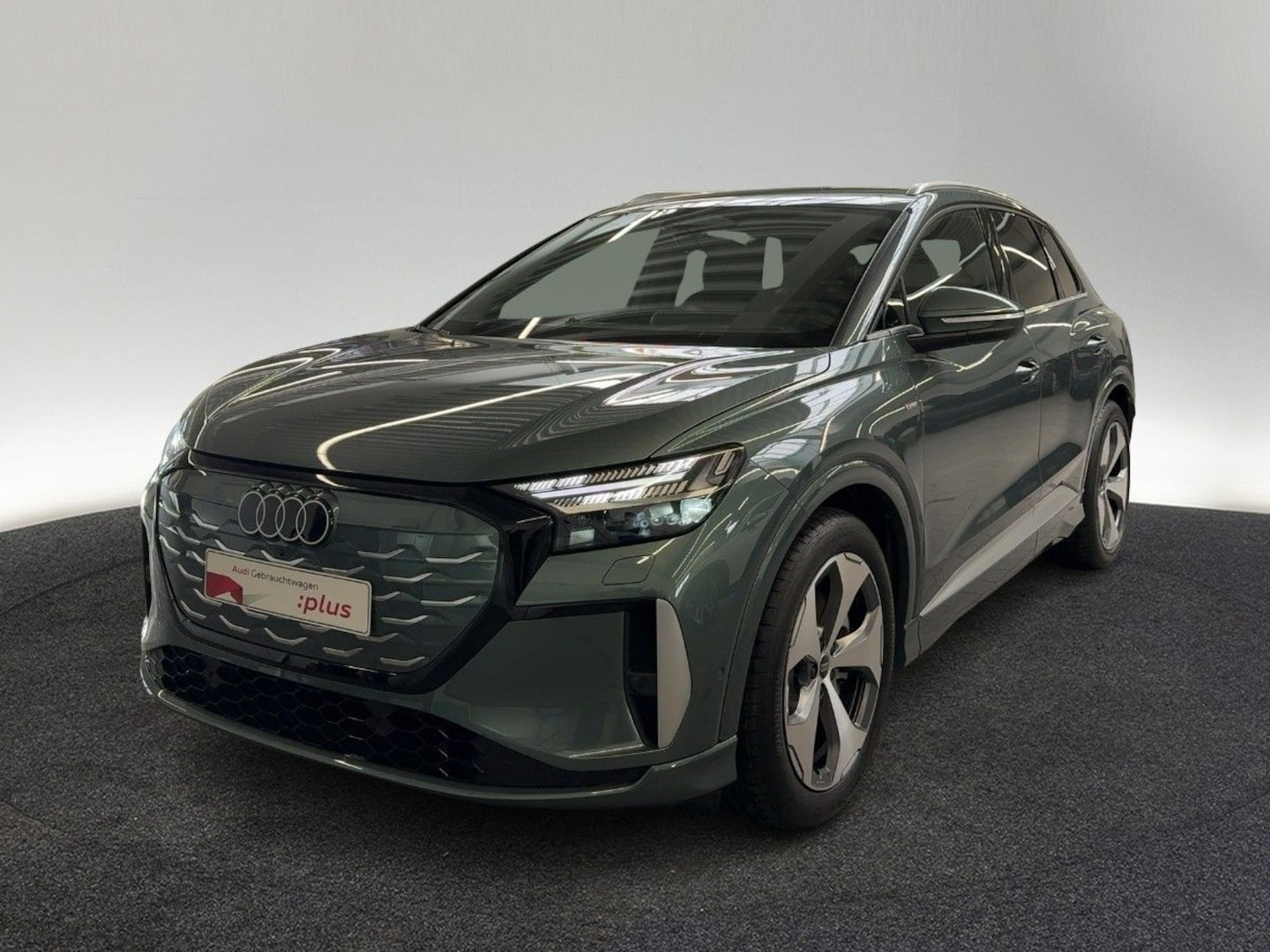 Bild über Audi Q4 SUV e-tron e-tron performance 210 kW - für weitere Informationen kontaktieren Sie den Audi Partner