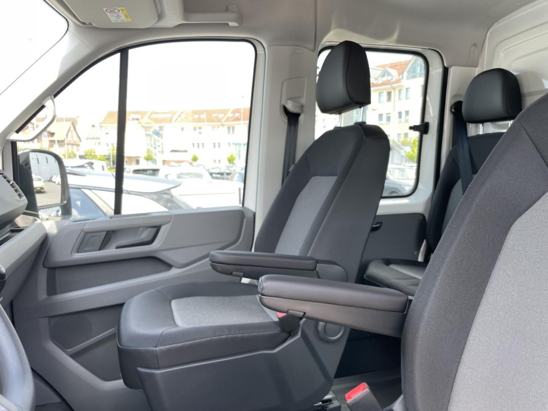 Volkswagen Crafter Doppelkabine mittlerer Radstand