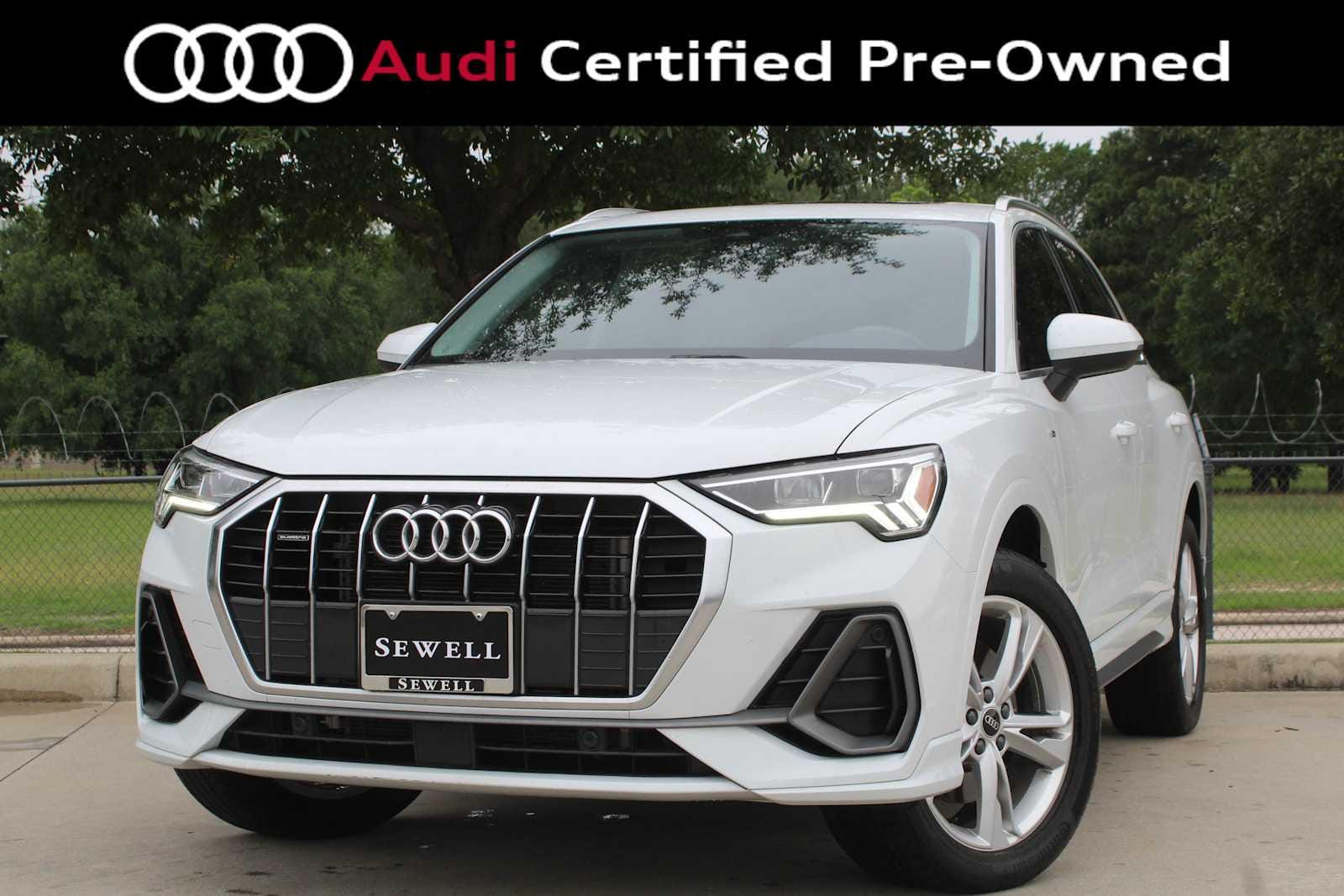 2023 Audi Q3 45 TFSI S Line Premium quattro's photo