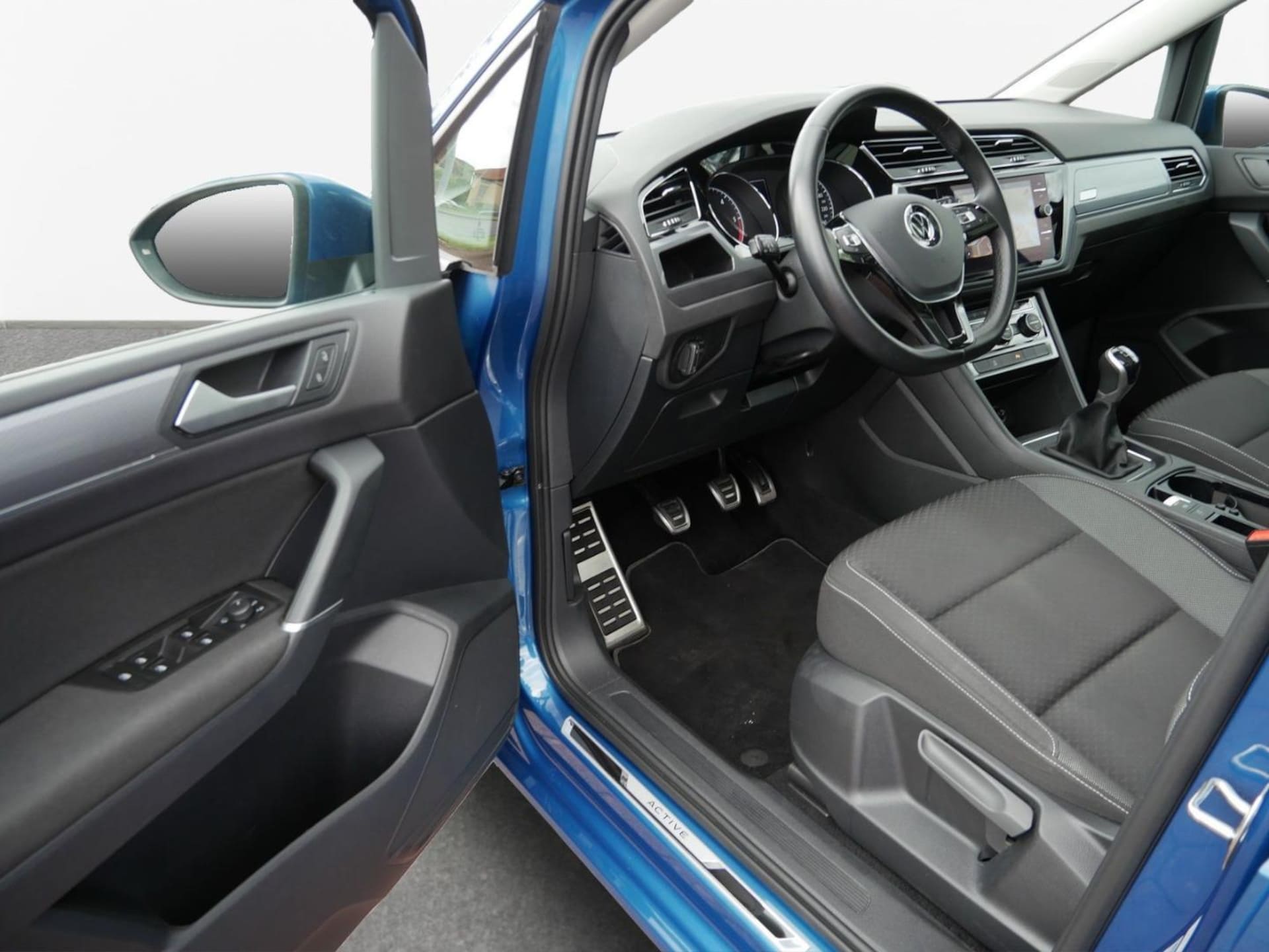 Volkswagen Touran Active
