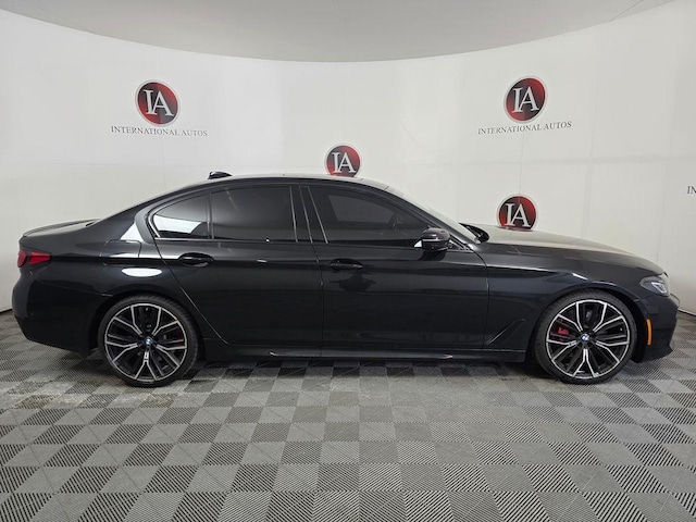 2023 BMW M550
