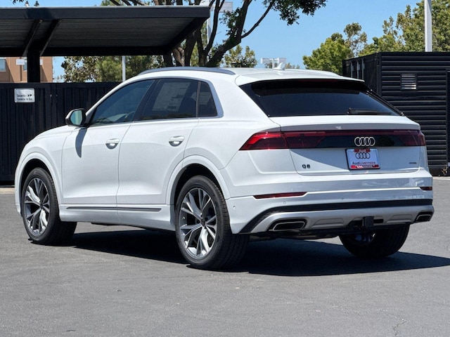2026 Audi Q8