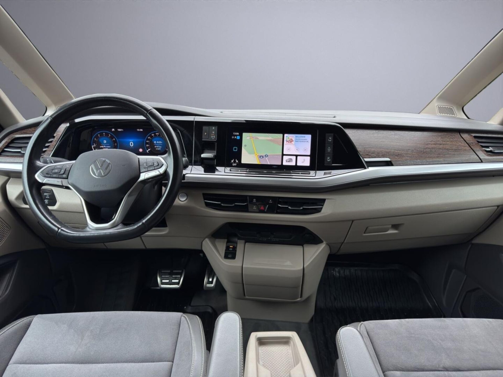 Volkswagen Multivan Style