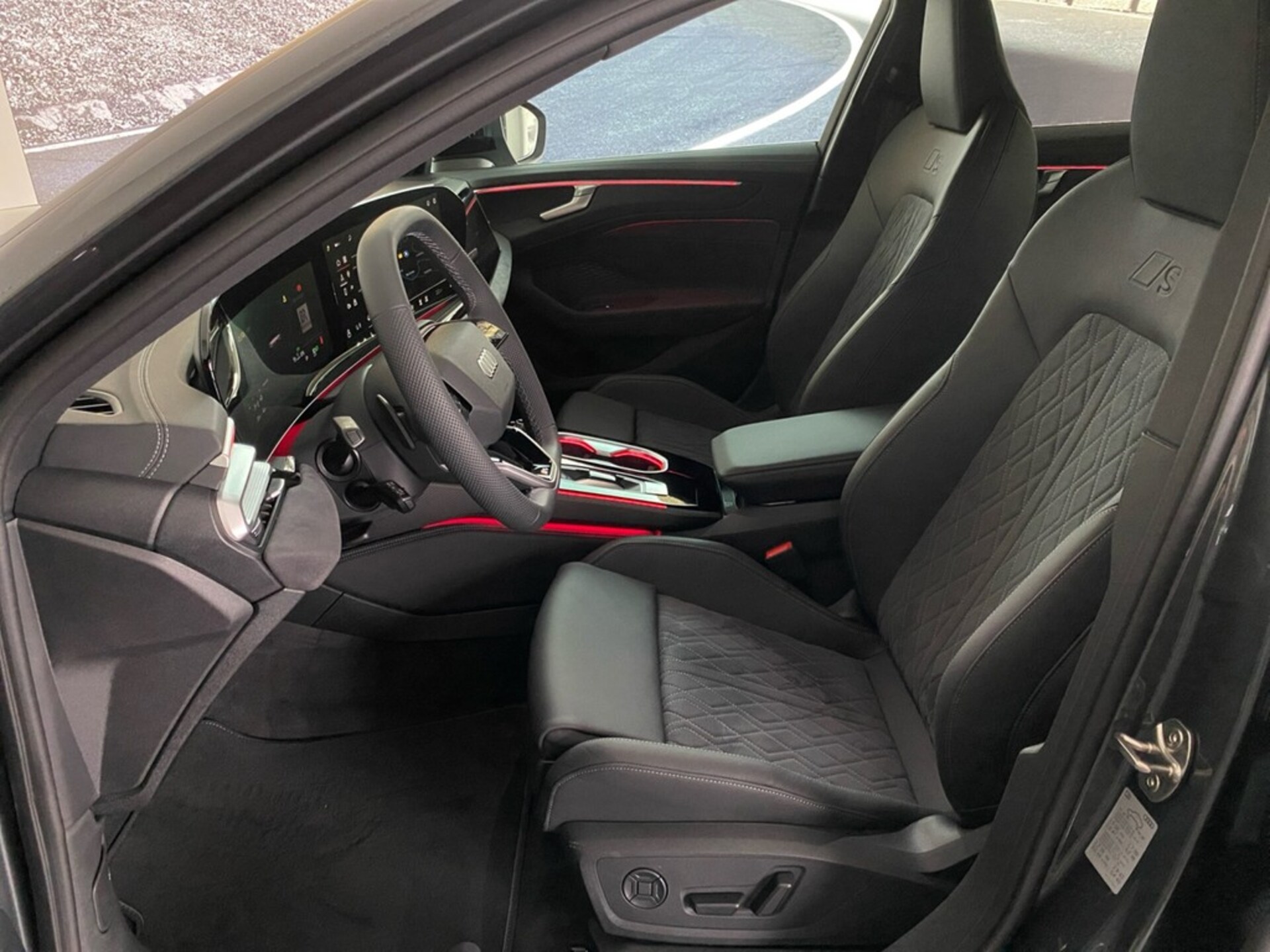 Audi A6 Limousine e-hybrid edition one