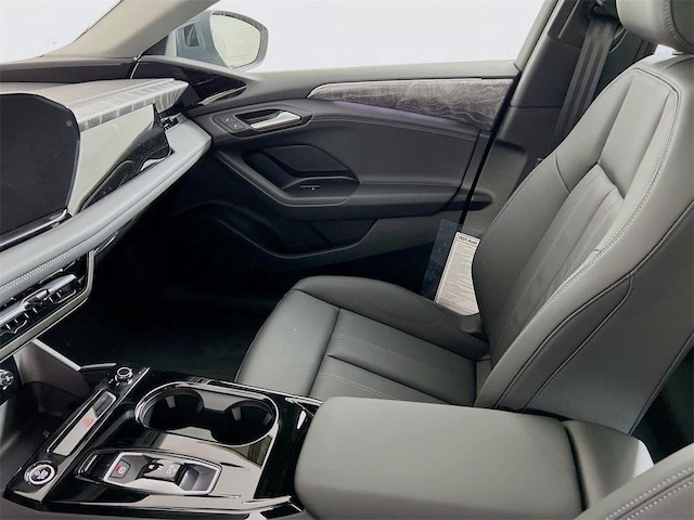 2025 Audi A6 Sportback e-tron Premium - Photo 20