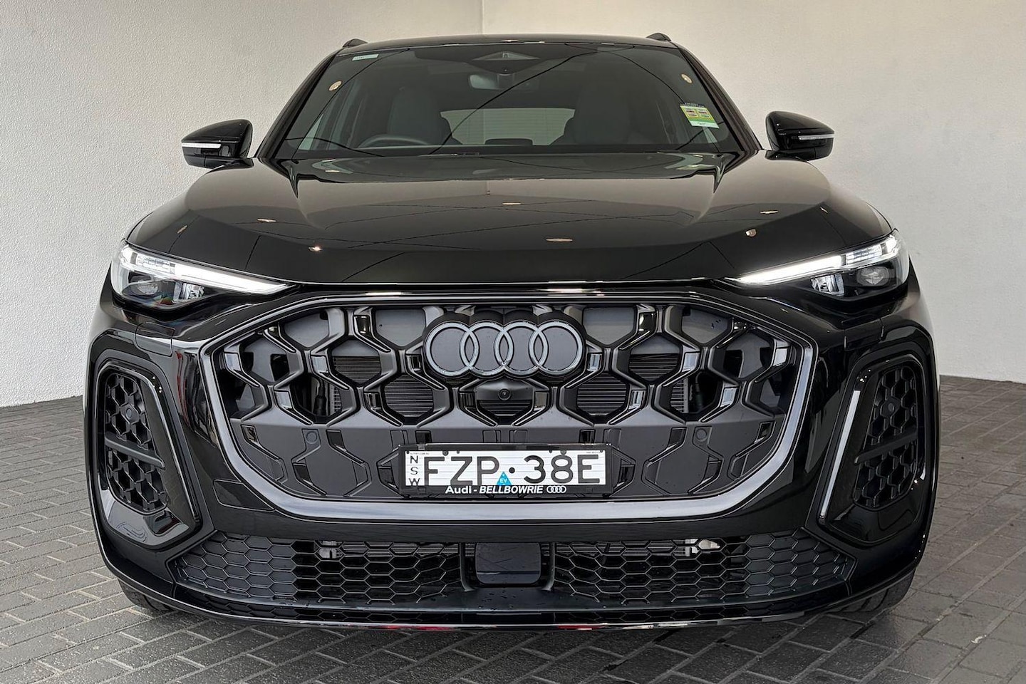 Image about Audi Q5 SUV e-hybrid quattro S tronic