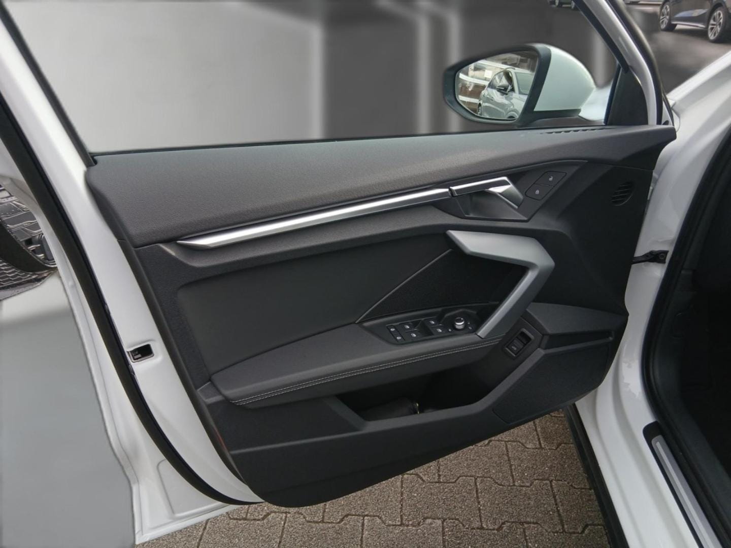 Bild über Audi A3 allstreet TFSI Schaltgetriebe - für weitere Informationen kontaktieren Sie den Audi Partner