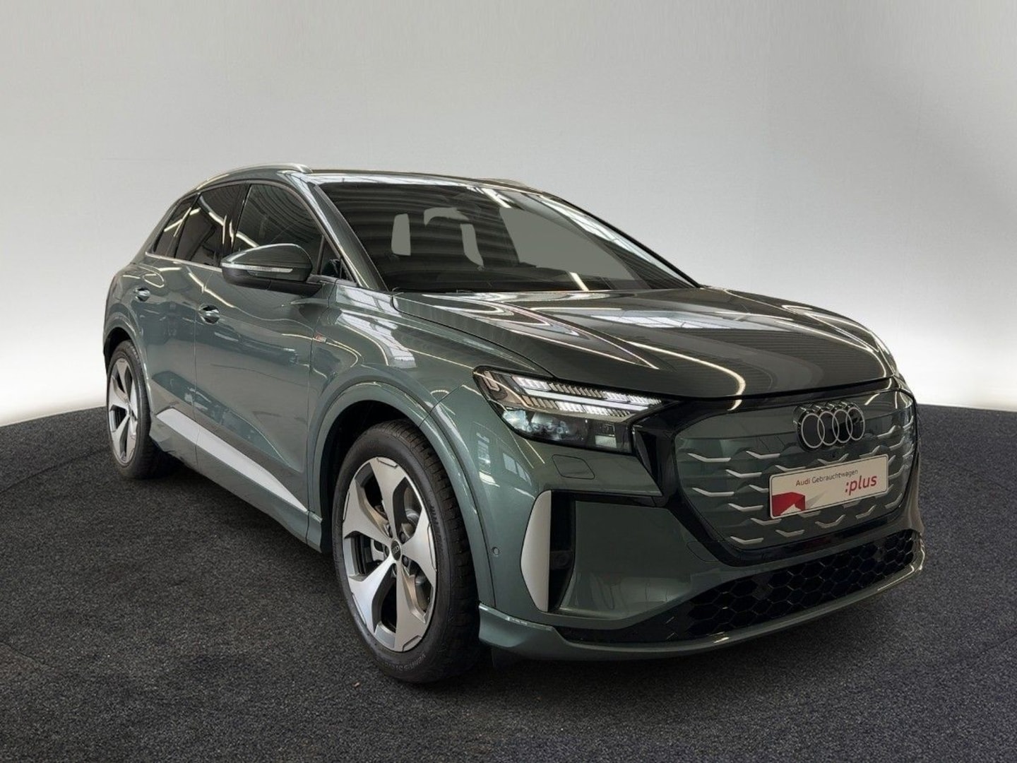 Bild über Audi Q4 SUV e-tron e-tron performance 210 kW - für weitere Informationen kontaktieren Sie den Audi Partner