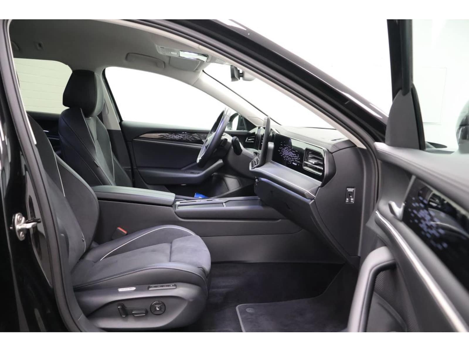 Volkswagen Passat – Bild 27