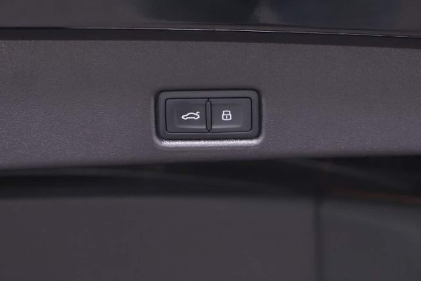 Bild über Audi Q5 SUV TDI quattro 150 kW S tronic - für weitere Informationen kontaktieren Sie den Audi Partner