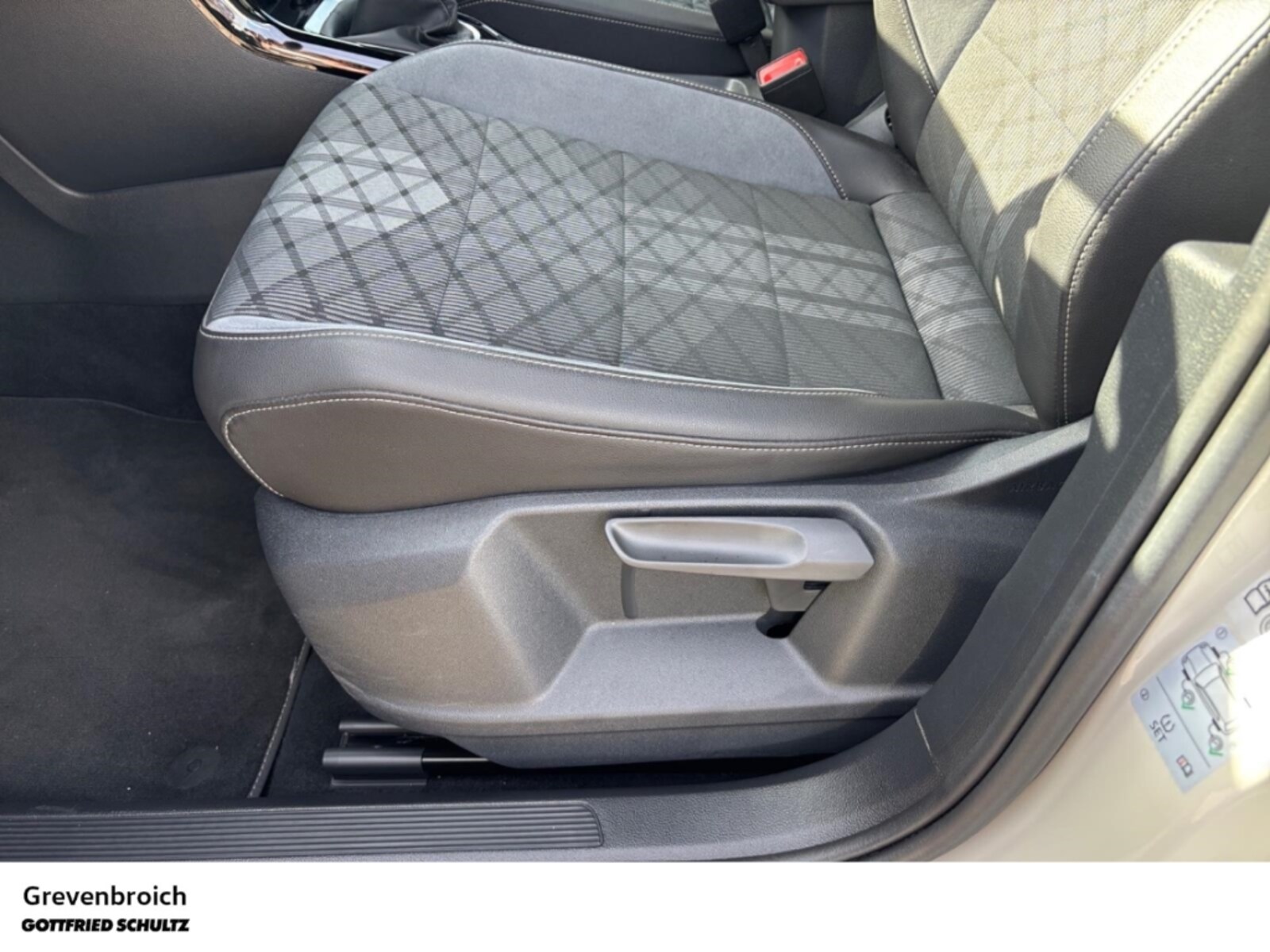 Volkswagen T-Roc – Bild 11