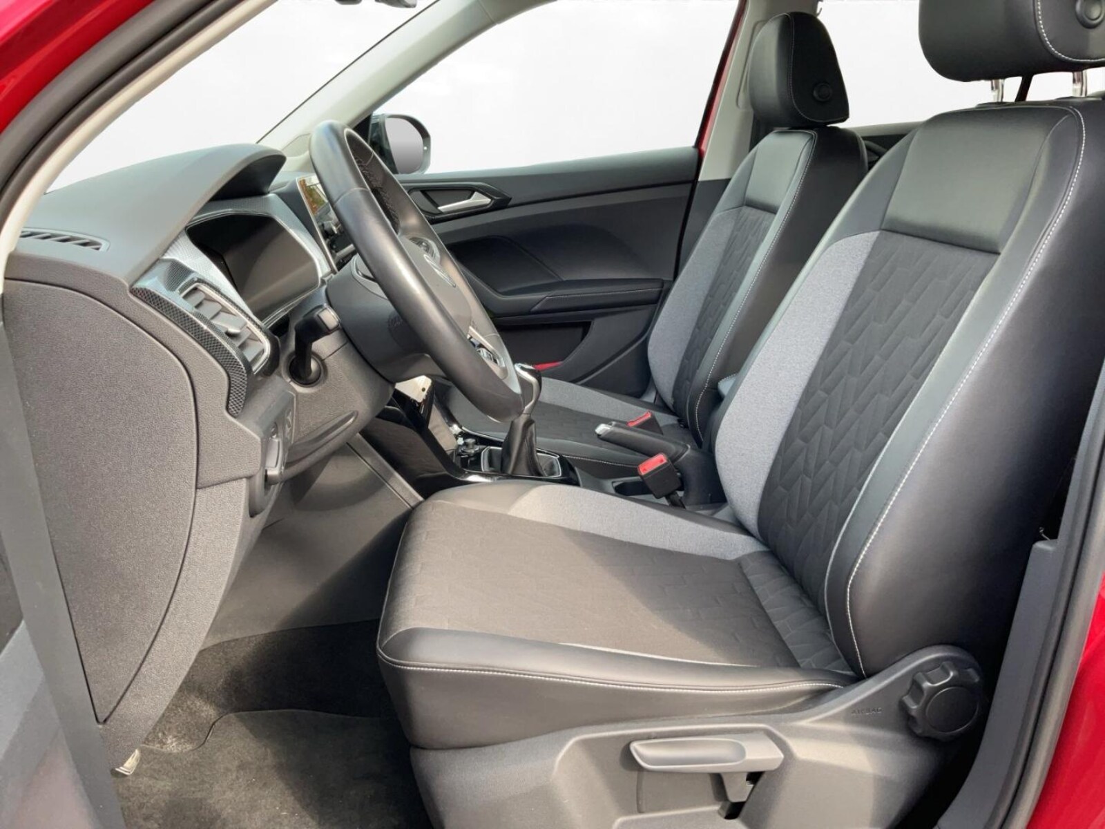 Volkswagen T-Cross – Bild 7