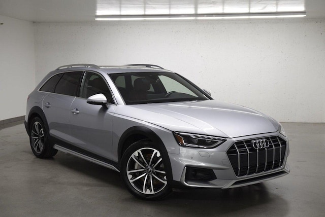 Image de {{modelName}} 2023 Audi A4 allroad quattro 