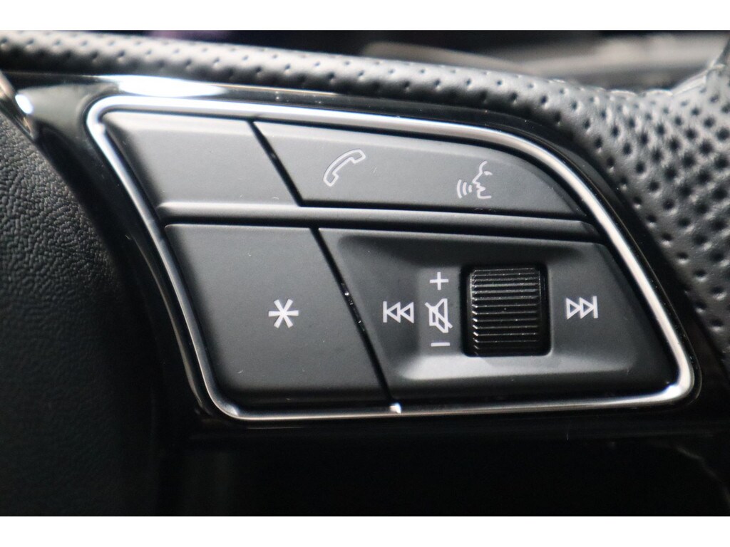 Image about Audi S3 Limousine TFSI quattro S tronic