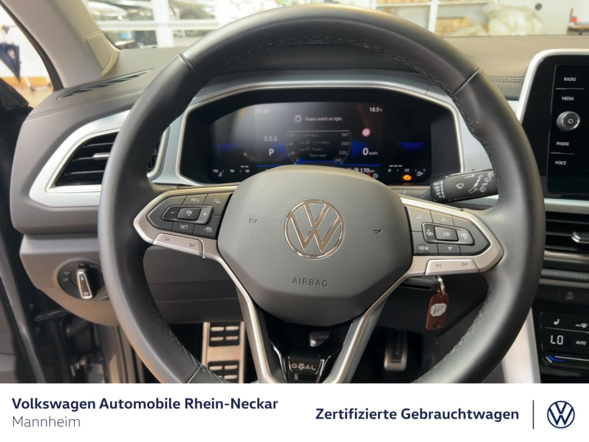 Volkswagen T-Roc Life