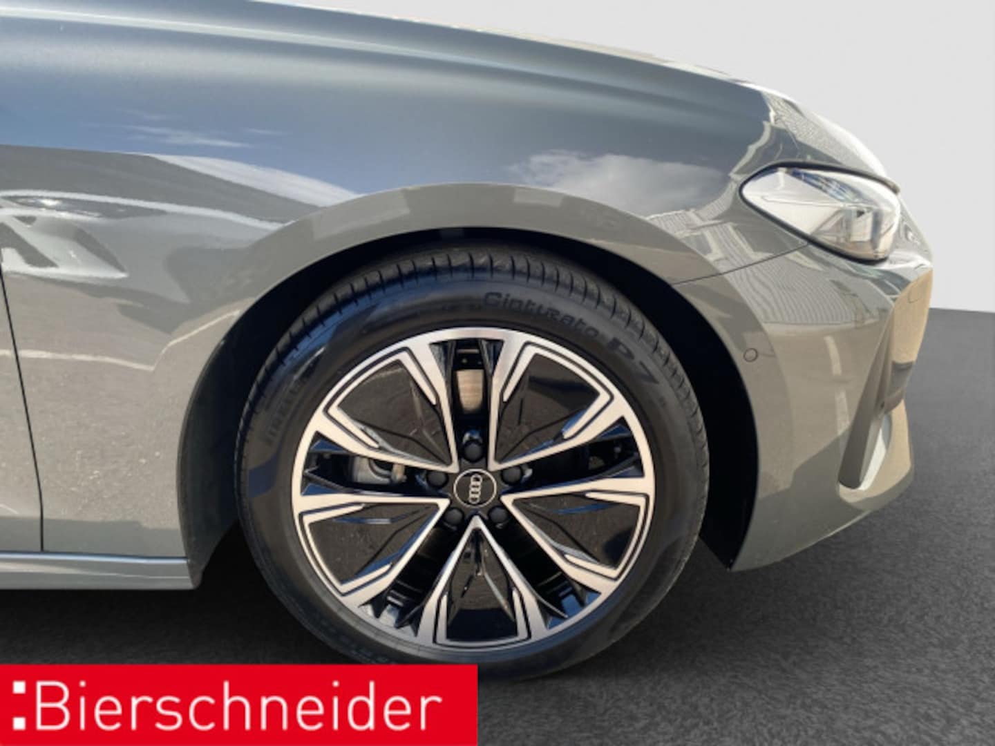 Bild über Audi A5 Limousine TFSI S tronic - für weitere Informationen kontaktieren Sie den Audi Partner