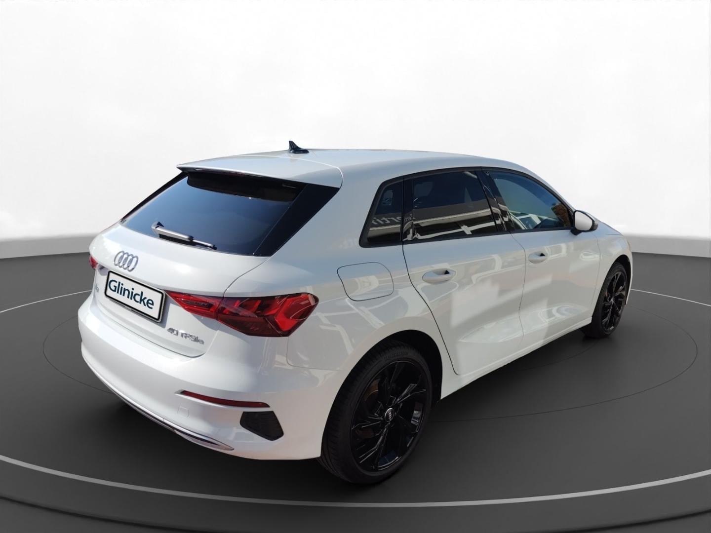 Bild über Audi A3 Sportback TFSI e advanced 40 TFSI e S tronic - für weitere Informationen kontaktieren Sie den Audi Partner