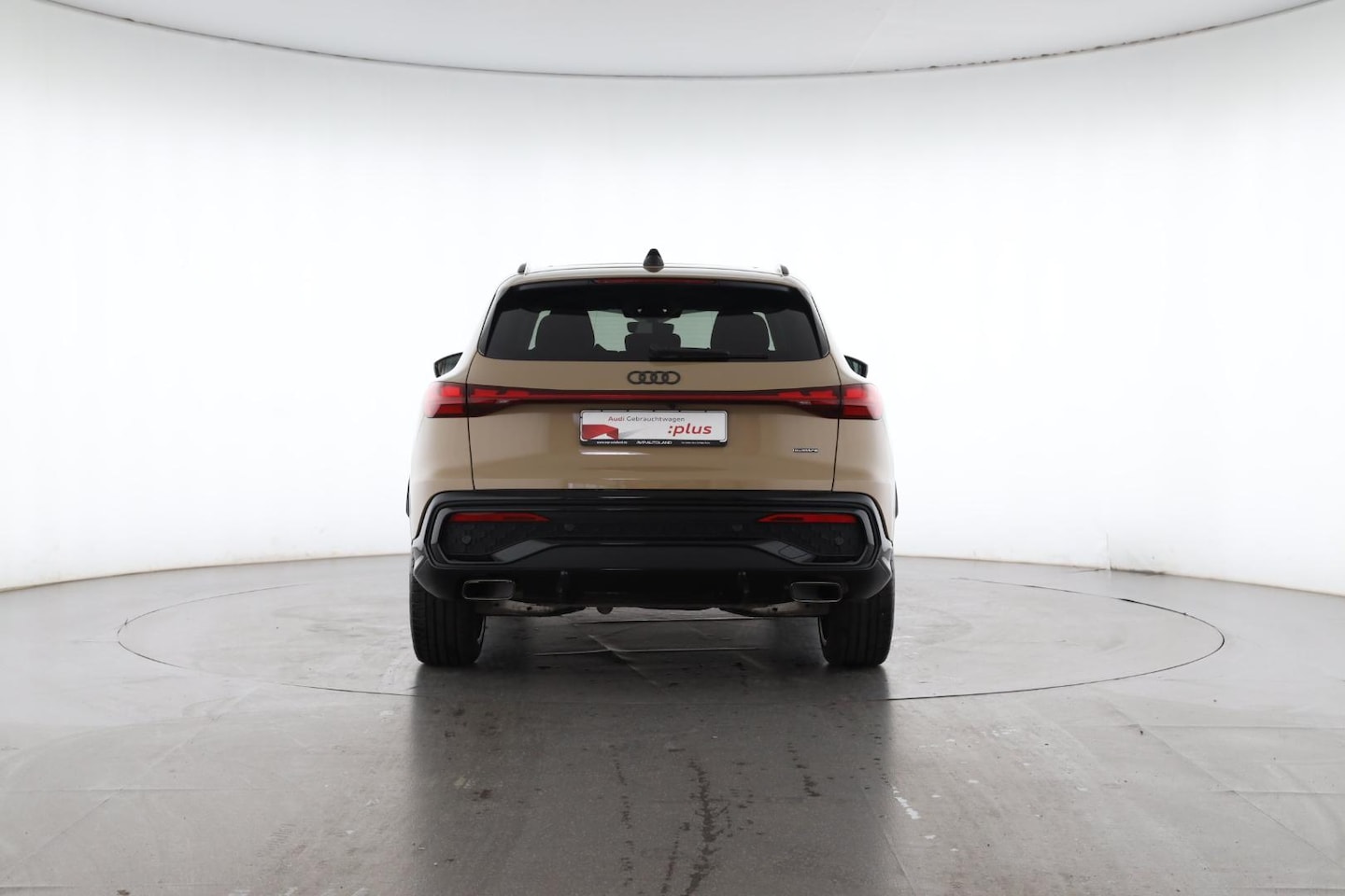 Bild über Audi Q5 SUV TFSI quattro 150 kW S tronic - für weitere Informationen kontaktieren Sie den Audi Partner