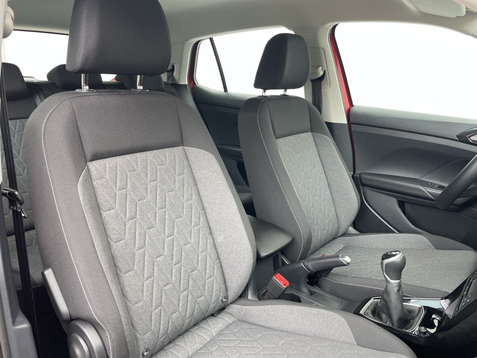 Volkswagen T-Cross – Bild 10