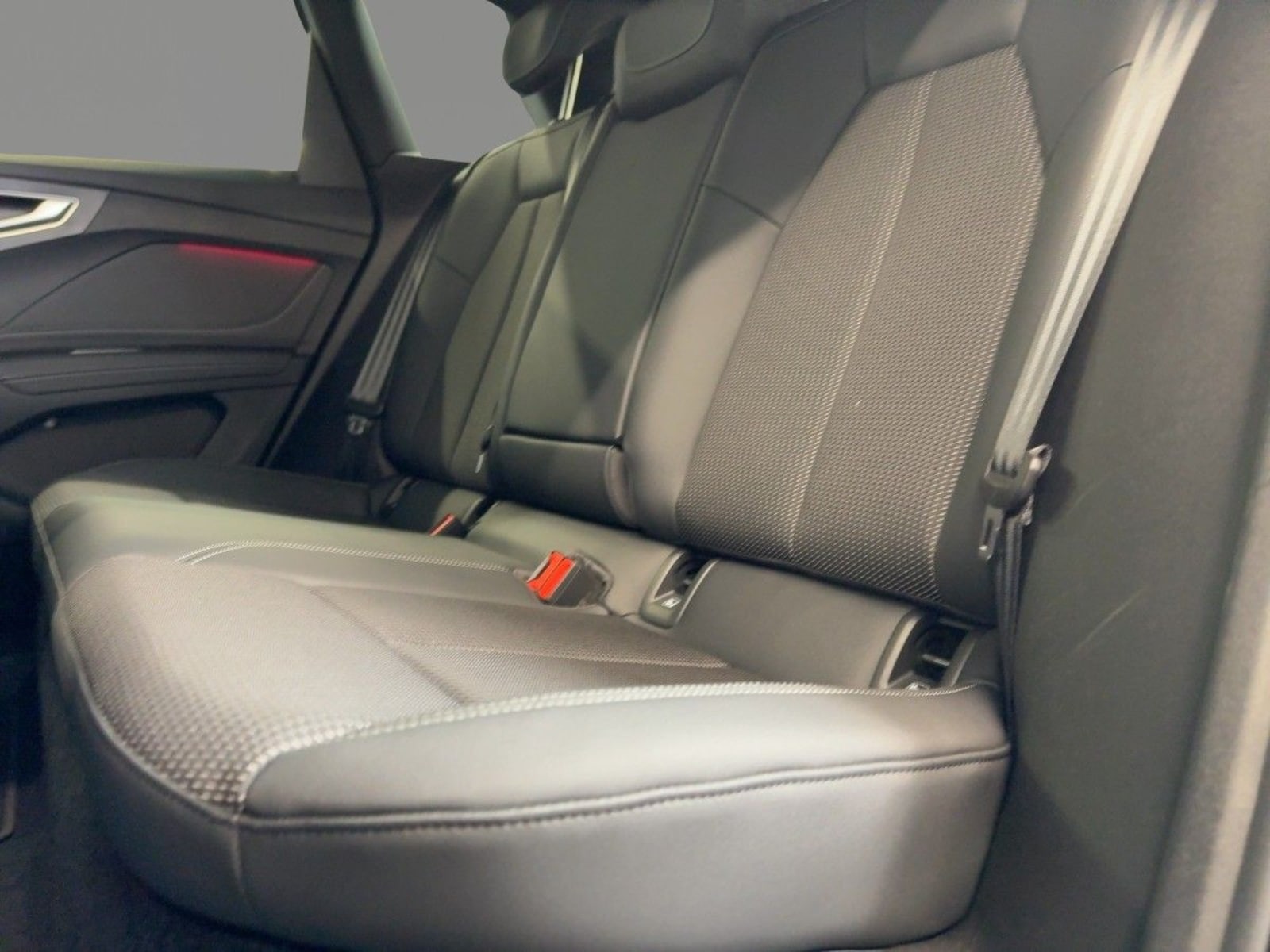 Audi Q4 e-tron – Bild 8