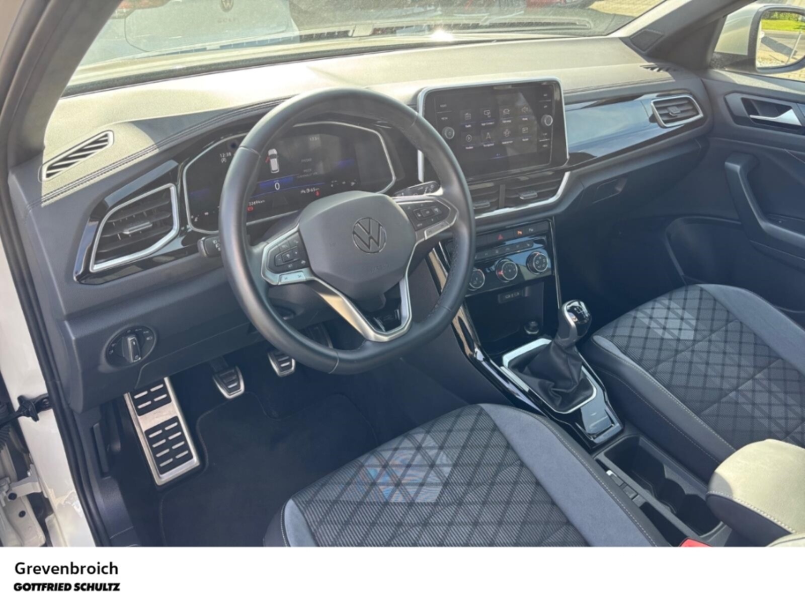 Volkswagen T-Roc – Bild 13