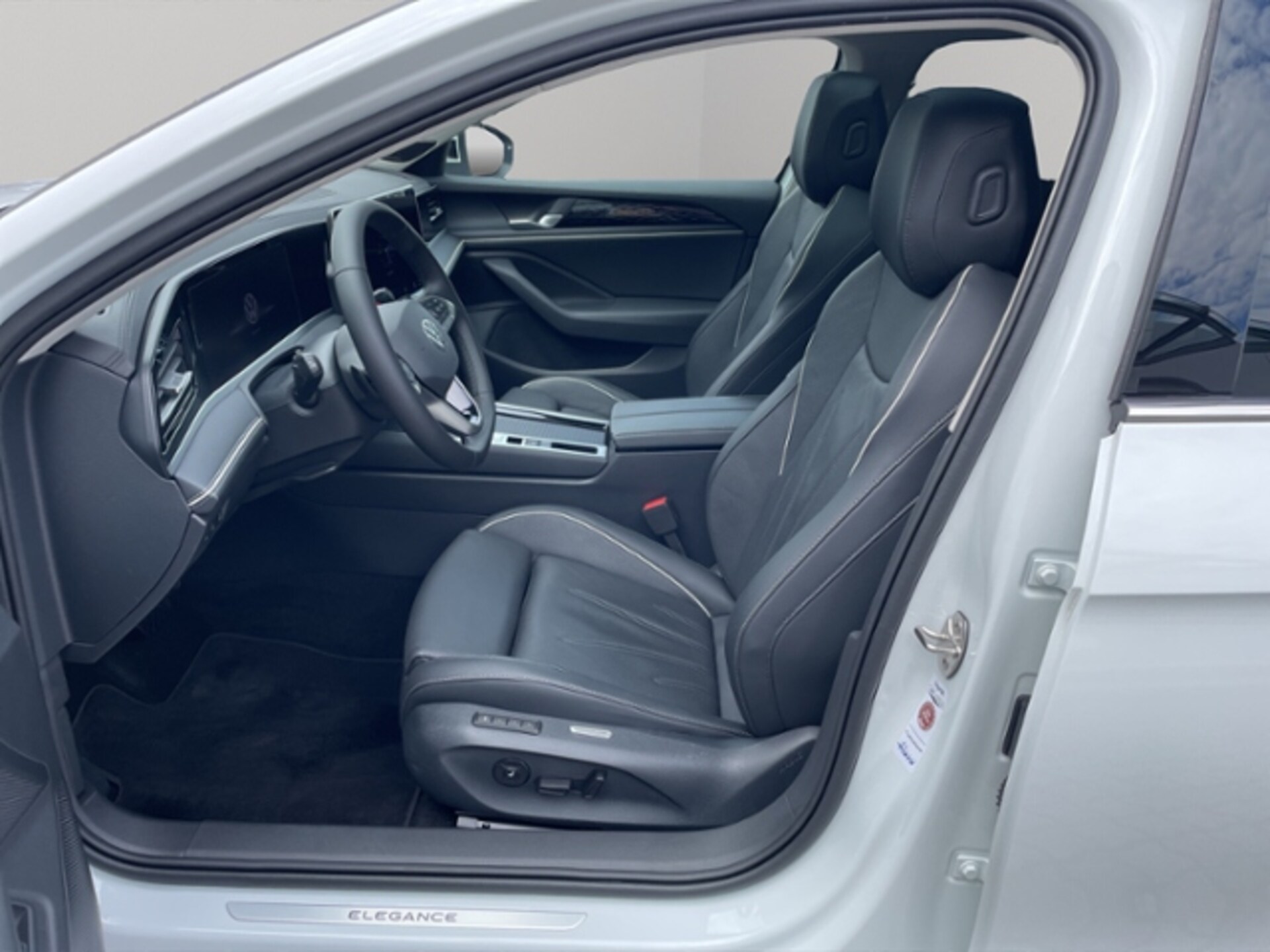 Volkswagen Passat Elegance