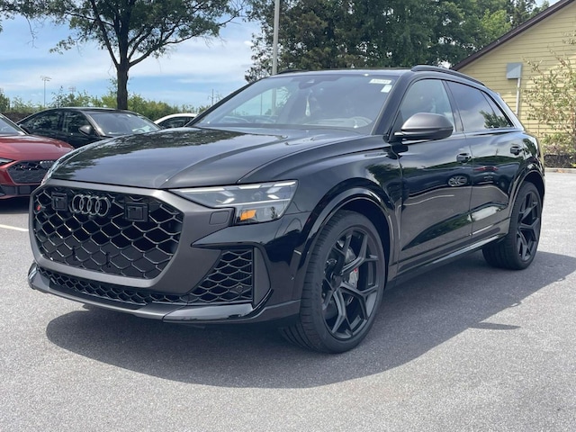 2026 Audi RS Q8 SUV performance