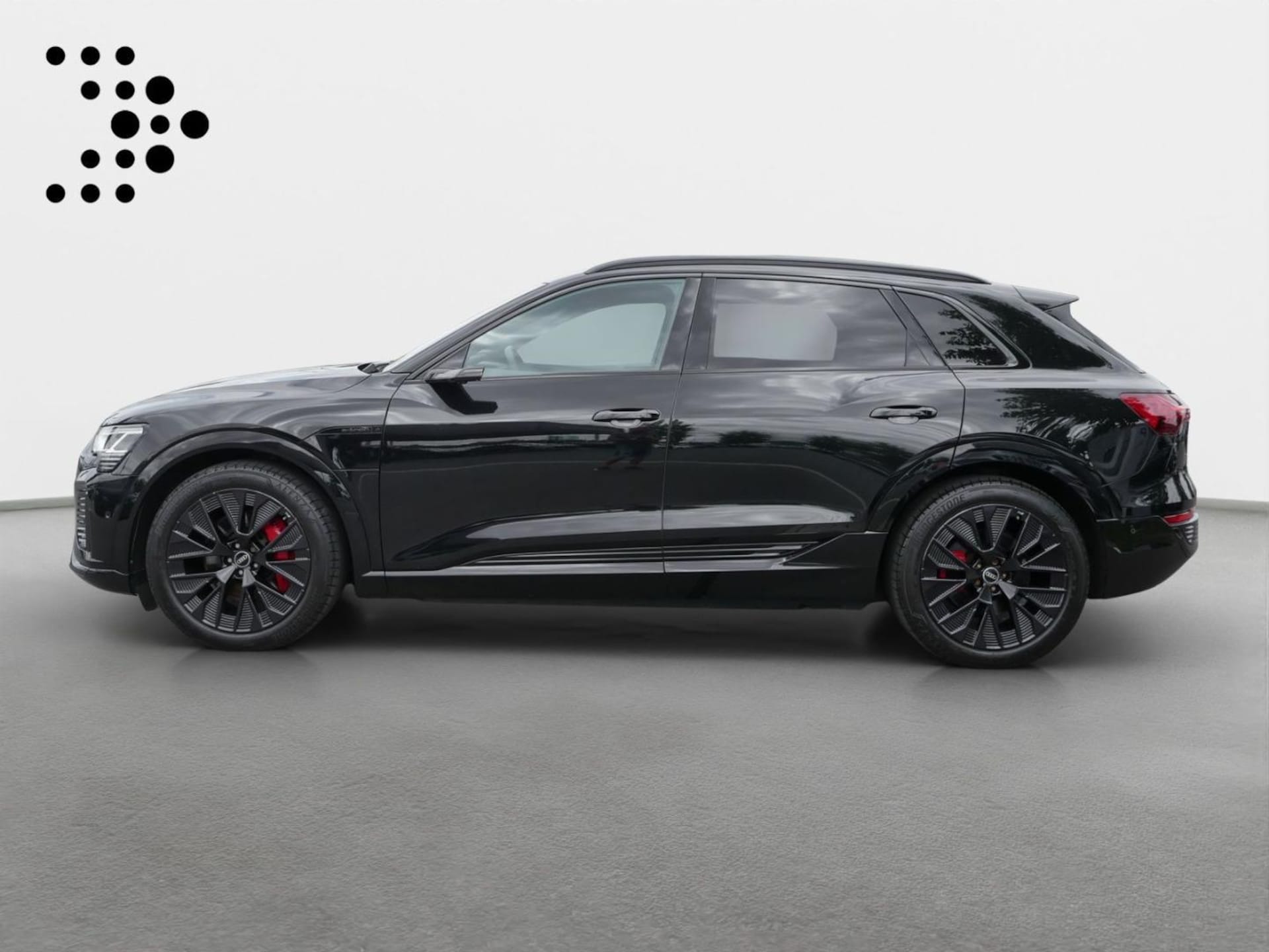Audi Q8 e-tron S line