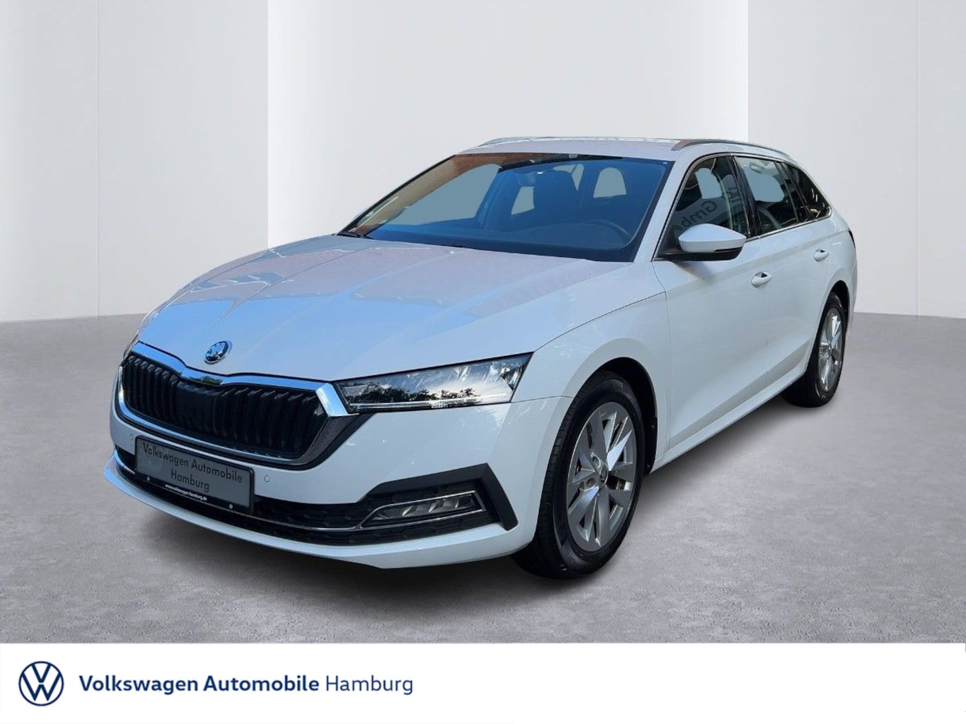 Skoda Octavia Combi — Skoda Octavia Combi Octavia Combi 1.5 TSI DSG Selection Plus LED Navi