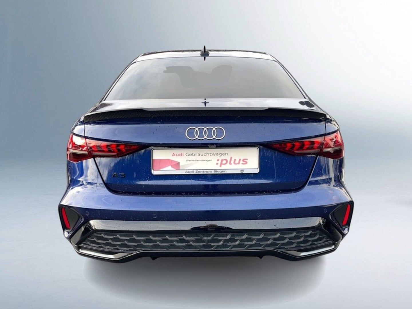 Bild über Audi A3 Limousine S line 30 TFSI S tronic - für weitere Informationen kontaktieren Sie den Audi Partner