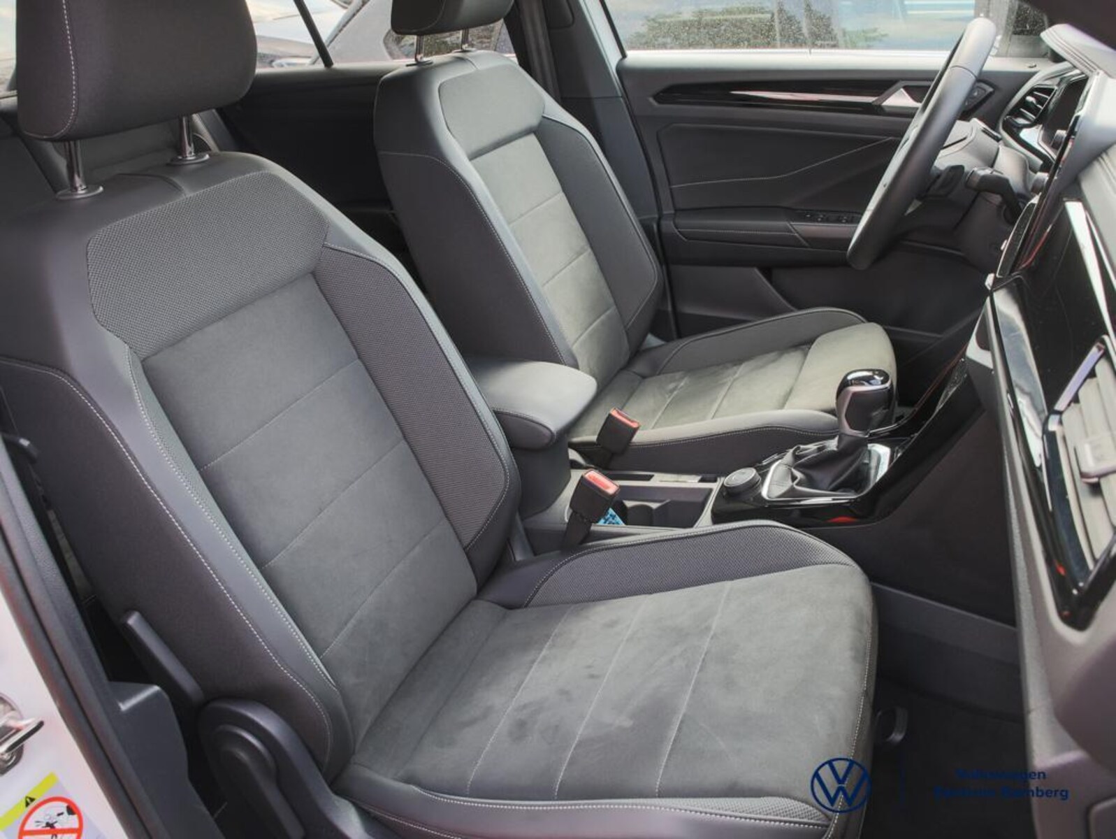 Volkswagen T-Roc – Bild 4