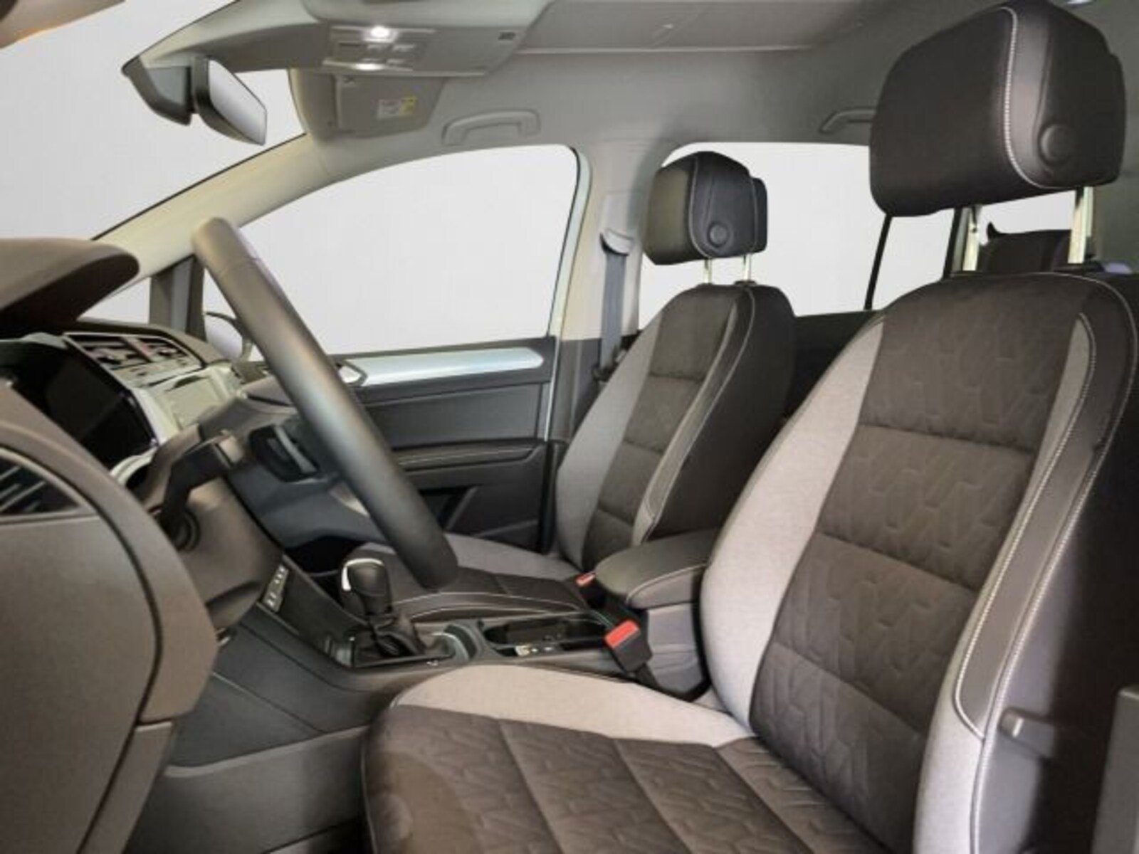 Volkswagen Touran – Bild 12