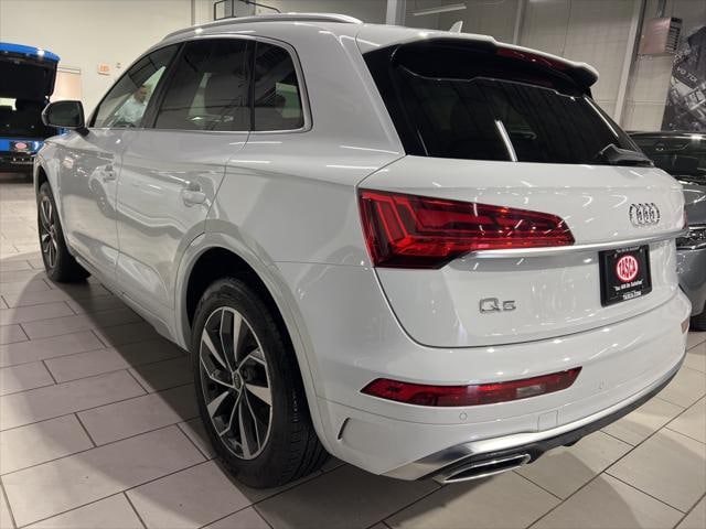 Used 2022 Audi Q5 Premium with VIN WA1GAAFY5N2101202 for sale in Secaucus, NJ