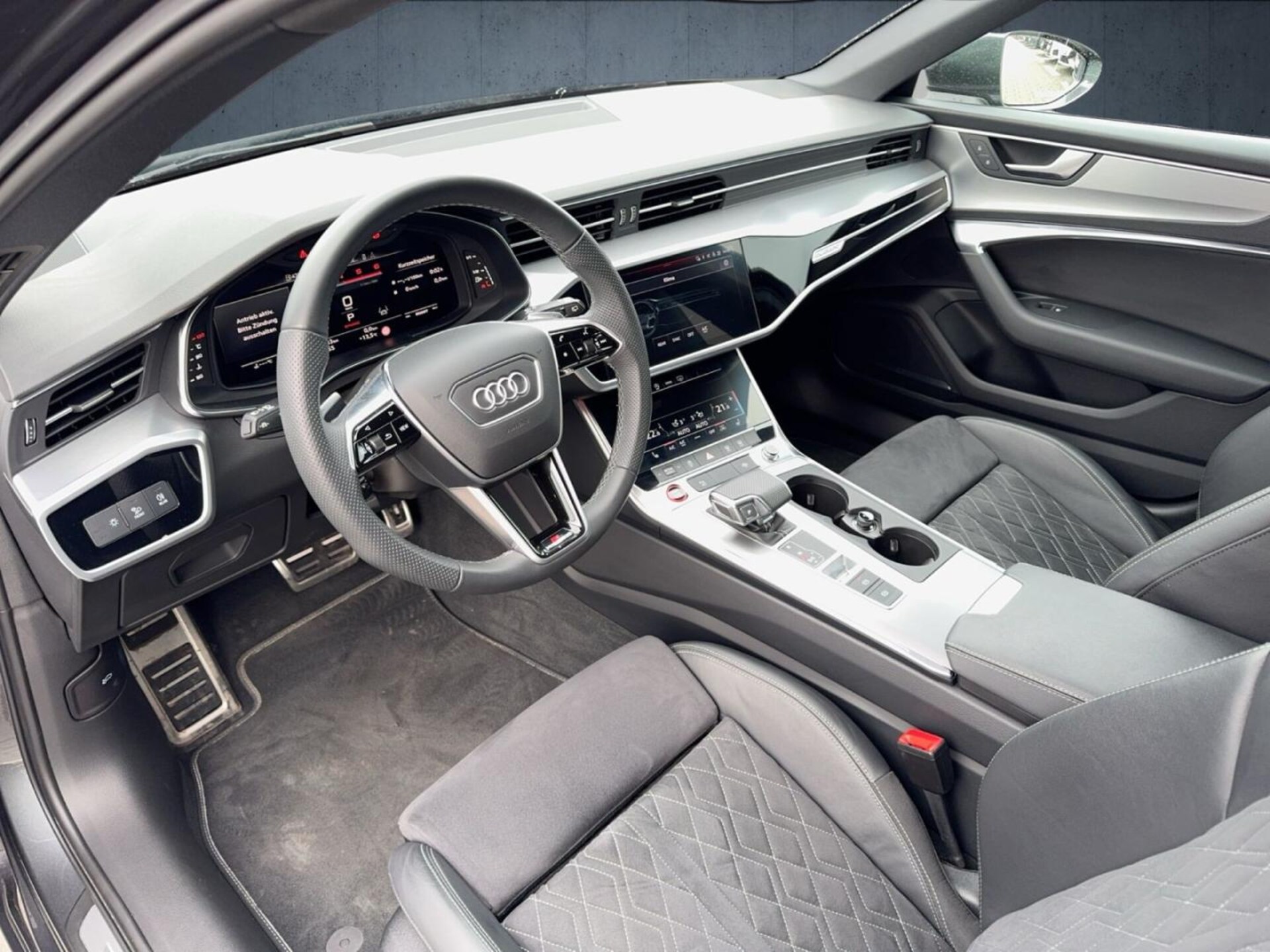 Audi S6 Avant