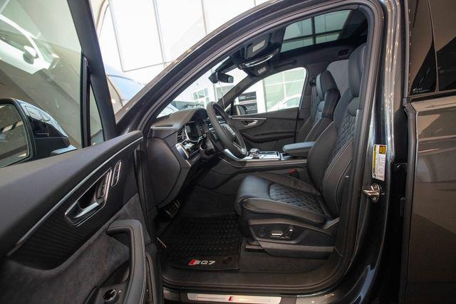 2026 Audi SQ7 Premium Plus - Photo 21