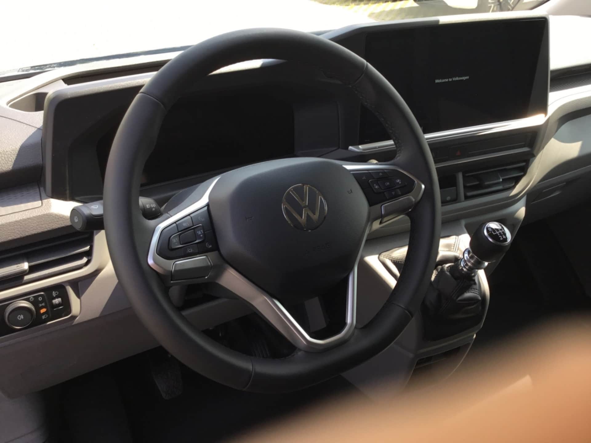 Volkswagen Transporter Kasten langer Radstand