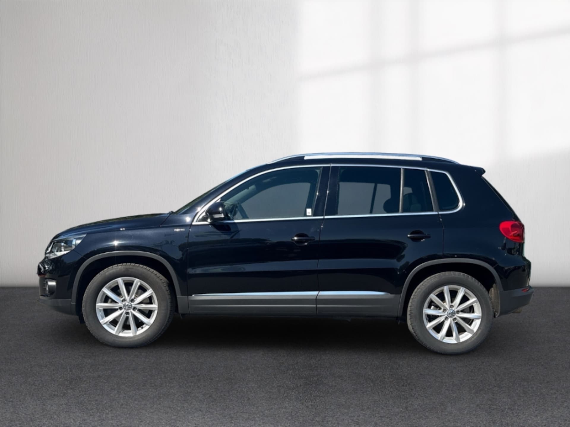 Volkswagen Tiguan LOUNGE Sport & Style