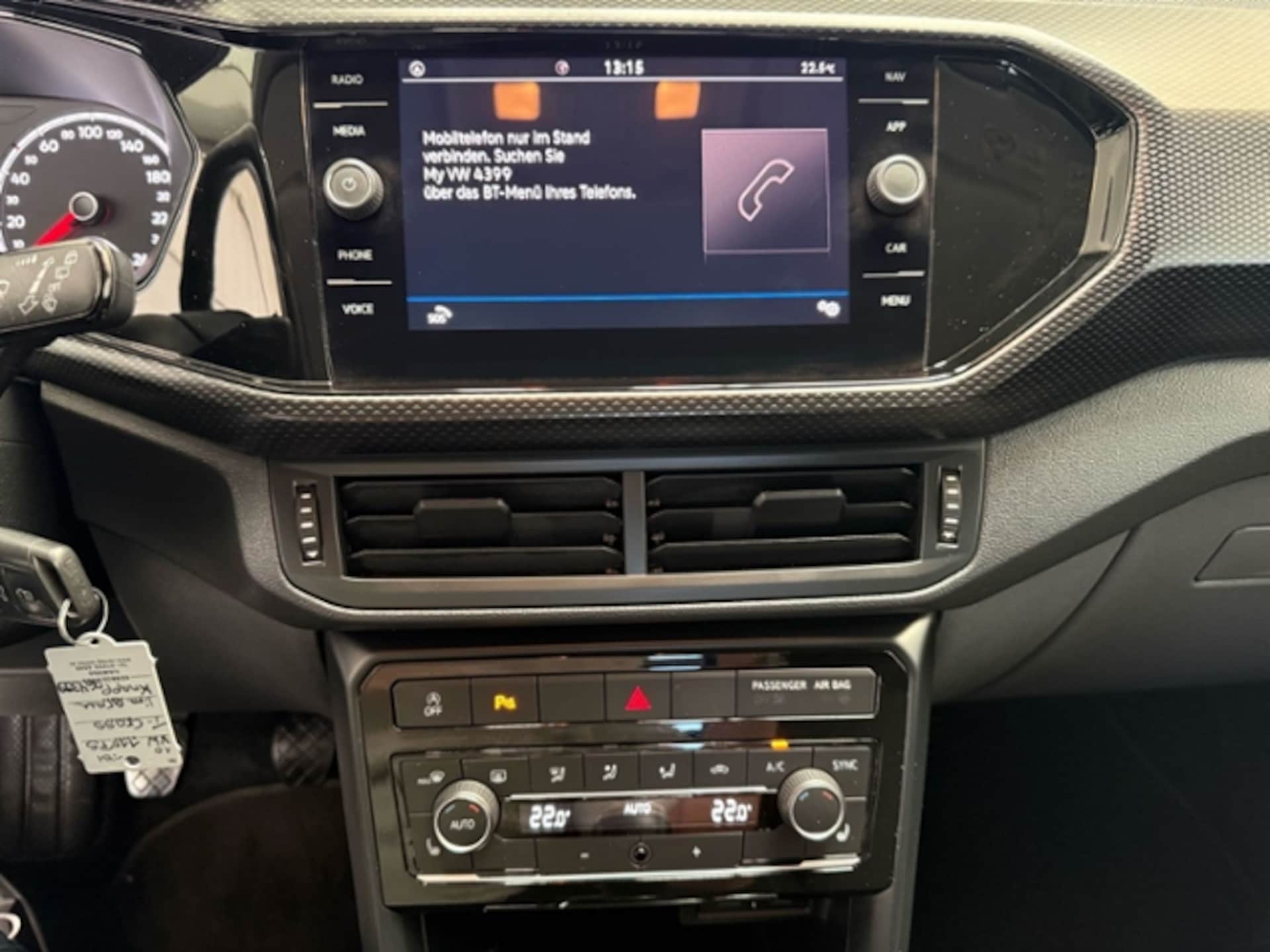 Volkswagen T-Cross Life