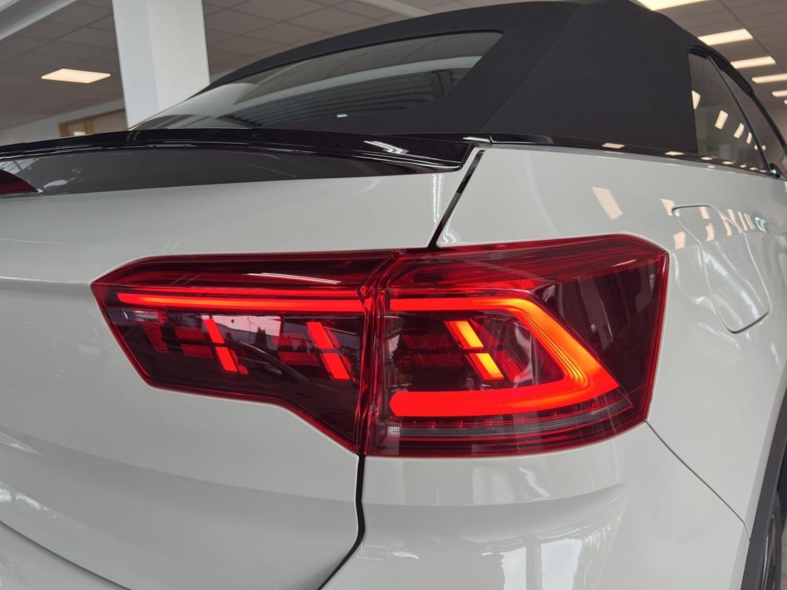 Volkswagen T-Roc Cabriolet – Bild 14