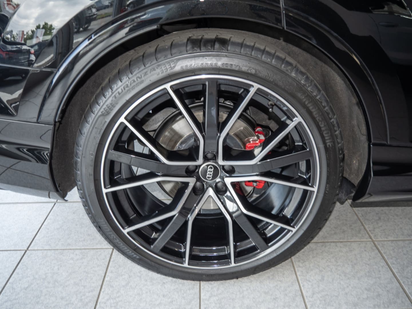Bild über Audi Q7 SUV S line business TDI quattro 170 kW tiptronic - für weitere Informationen kontaktieren Sie den Audi Partner