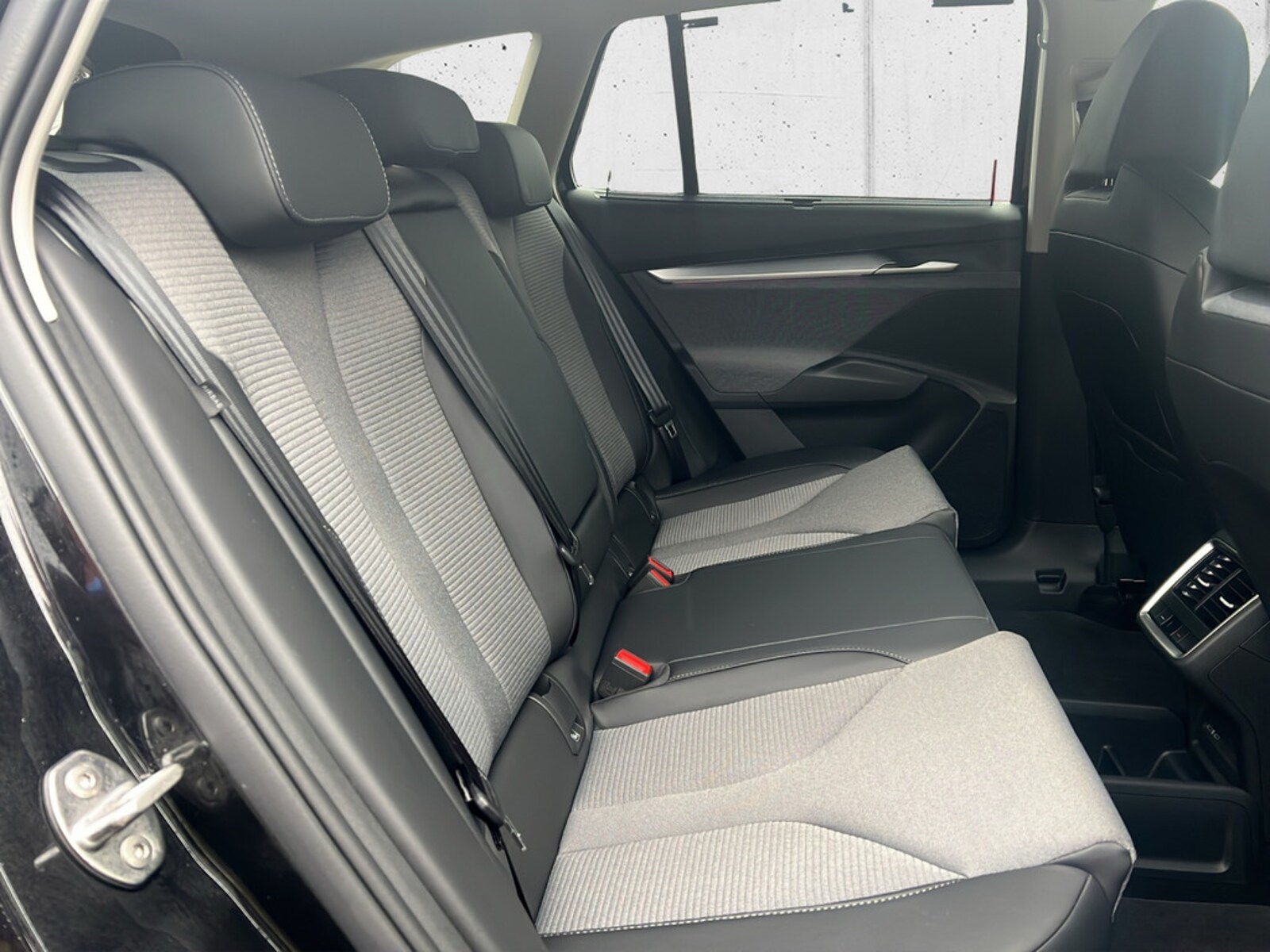 Škoda Enyaq – Bild 12