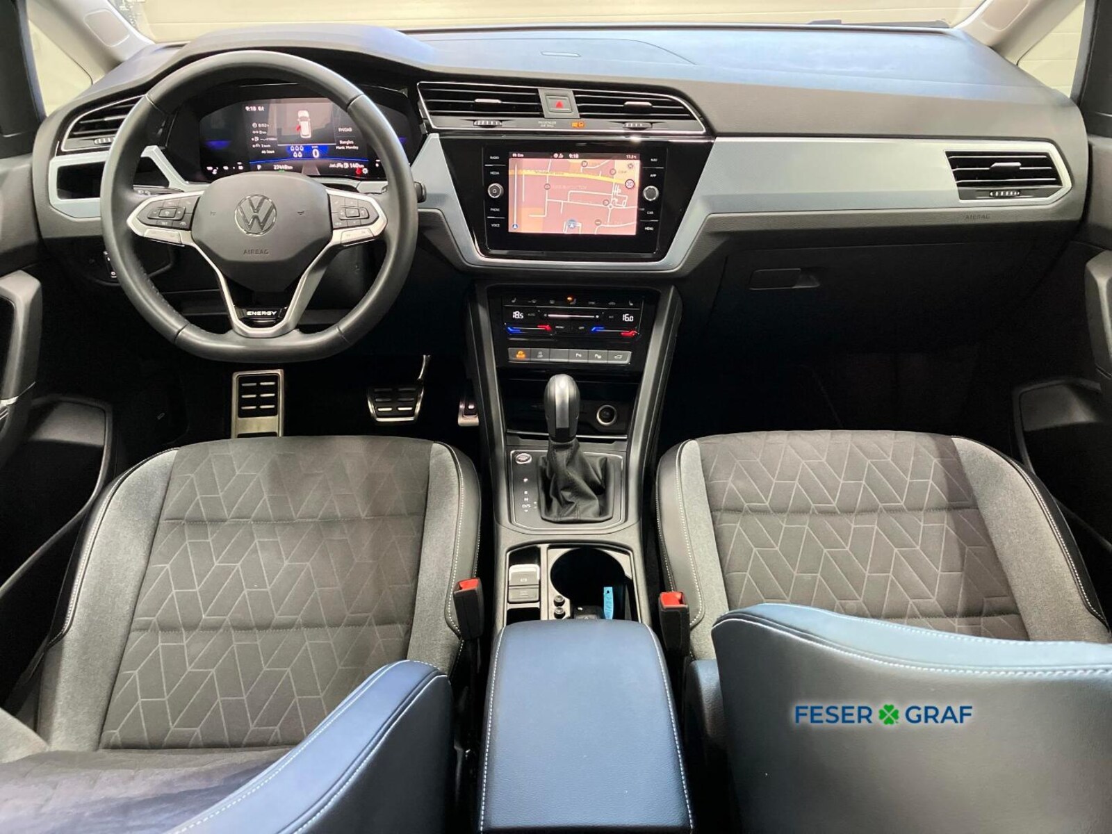 Volkswagen Touran – Bild 8