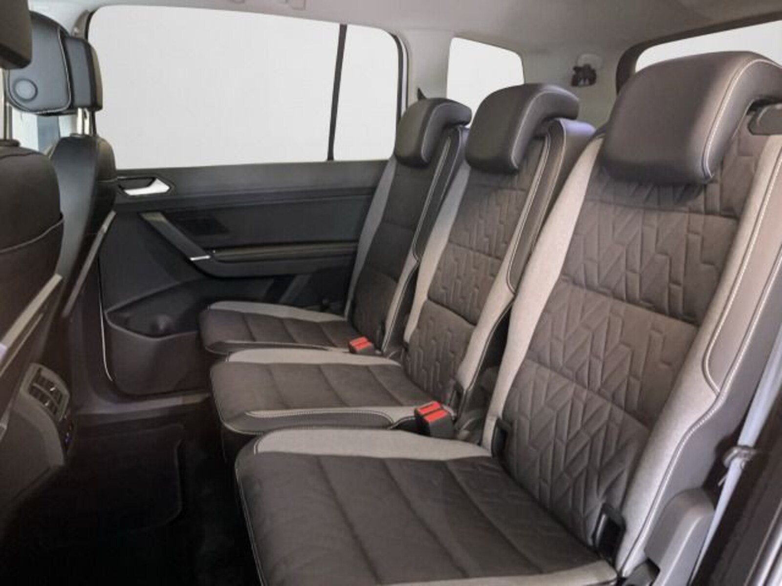 Volkswagen Touran – Bild 14