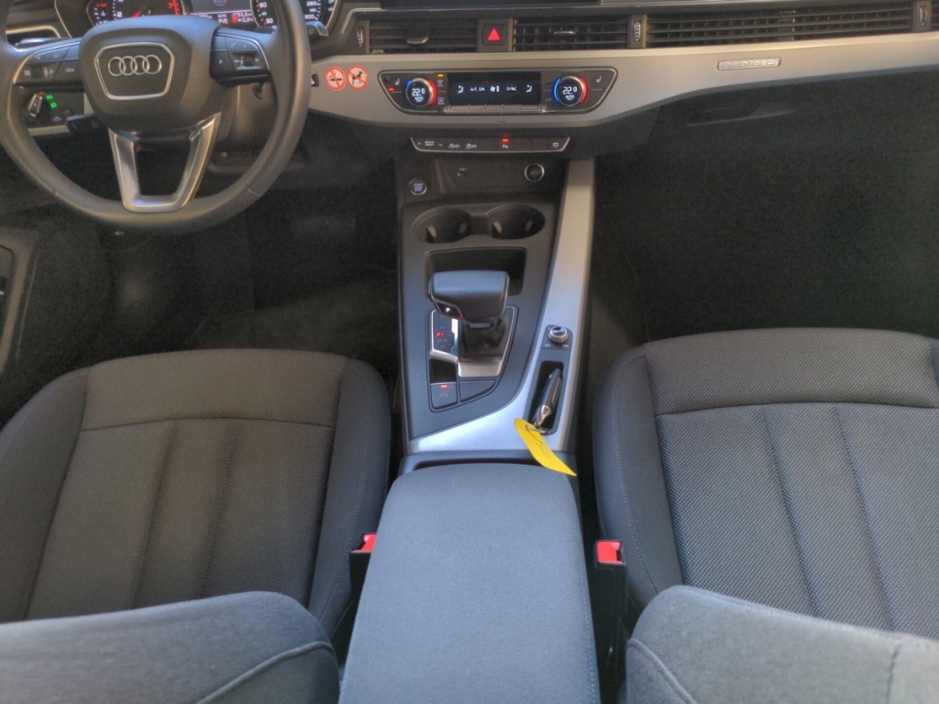 Audi A4 Avant S line