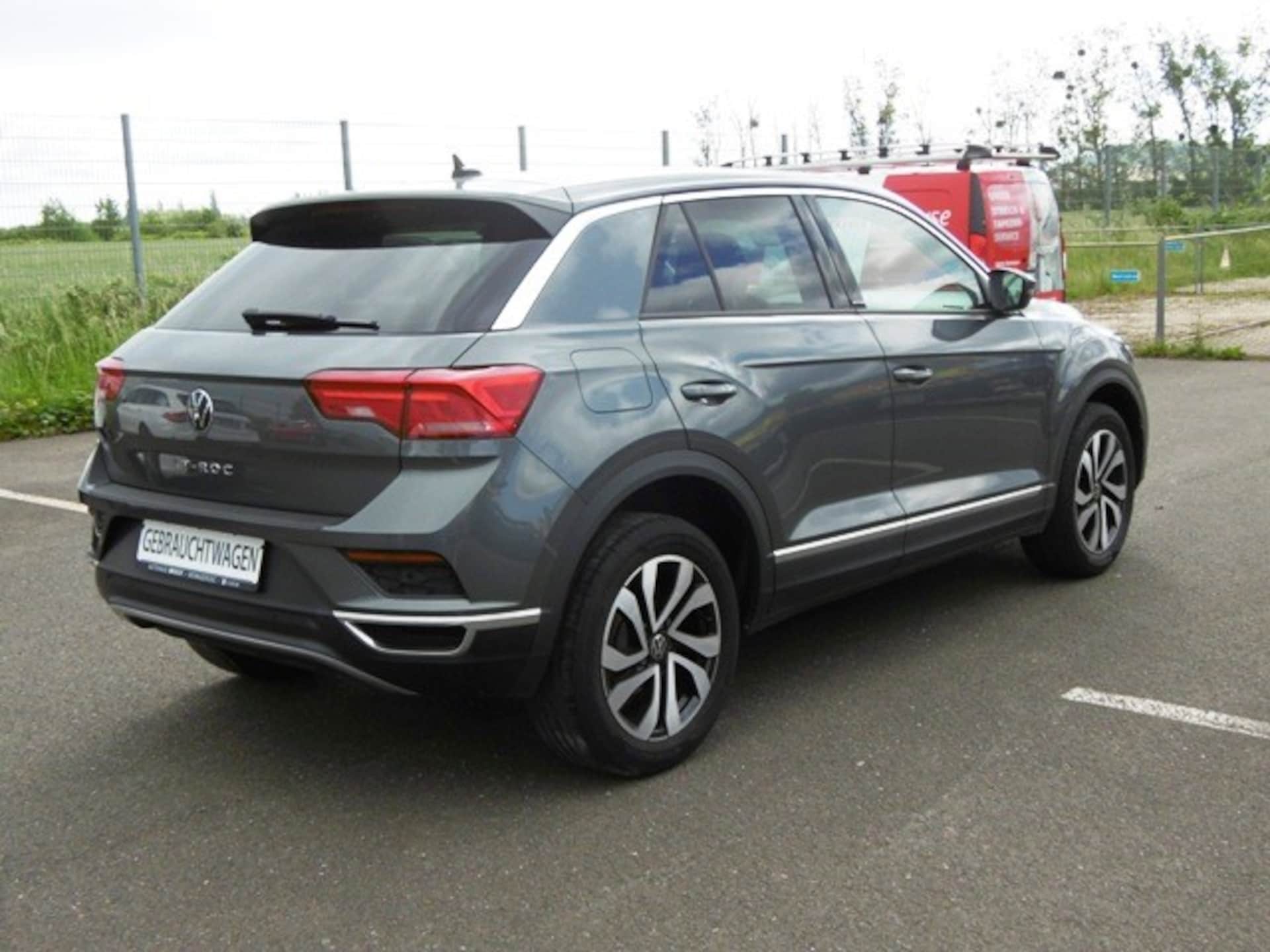 Volkswagen T-Roc Active