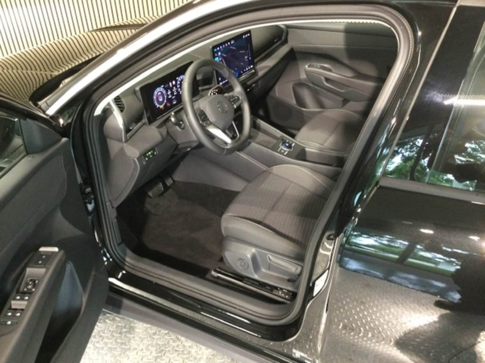 Volkswagen T-Roc – Bild 3